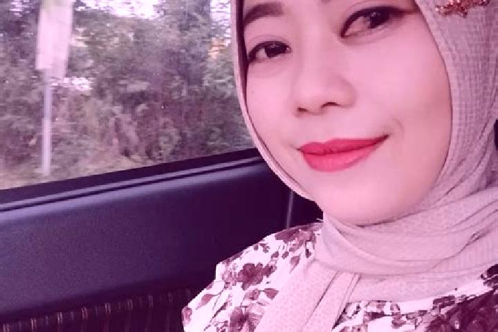 Addison, 21 — Escort in Tembilahan, Indonesia