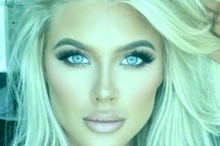 Addison, 22, a platinum blonde blue-eyed indian companion based in Araguari. Offering Overnight, Roleplay, GFE. Available for incall and outcall, day and eve...