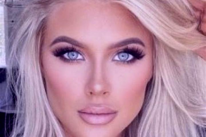 Addison, 22, a platinum blonde grey-eyed latina companion based in Rapids City. Offering Party Girl, Prostate Massage, Massage, OWO. Available for incall and...