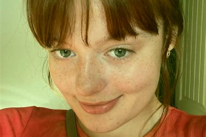 Addison, 22, a red brown-eyed european companion based in Aioi. Offering Couples, Fetish, 69. Available for incall and outcall, day and evening dates.