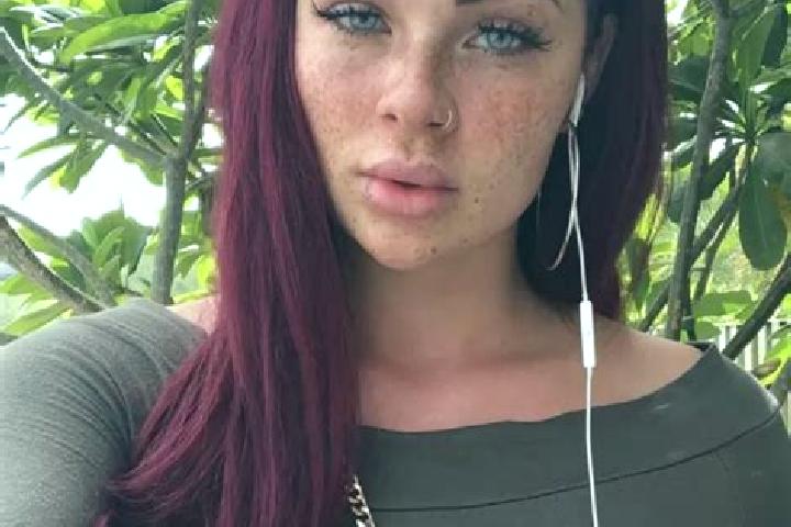 Addison, 22, a red dark-eyed caribbean companion based in Hvittingfoss. Offering Tantra, 69, Overnight. Available for incall and outcall, day and evening dates.