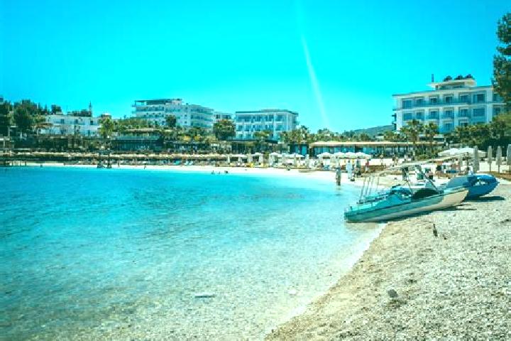 Addison, 22 — Escort in Ngracan, Albania