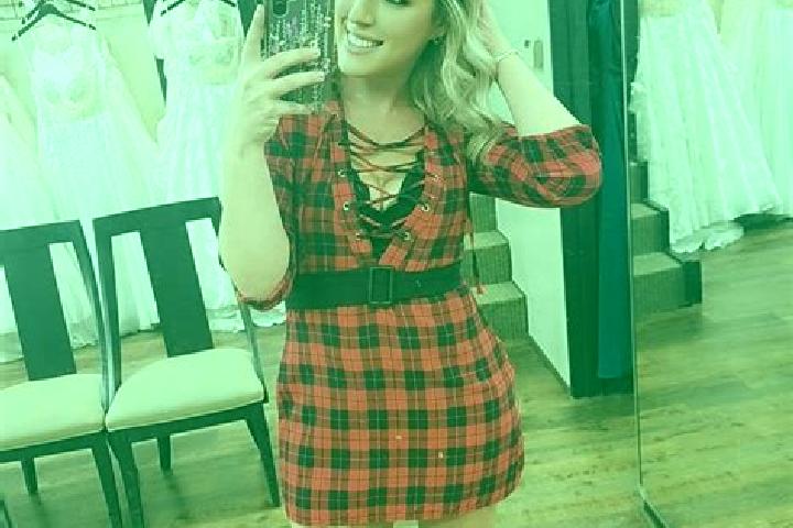Addison, 22 — Escort in Orchard Mesa, United States