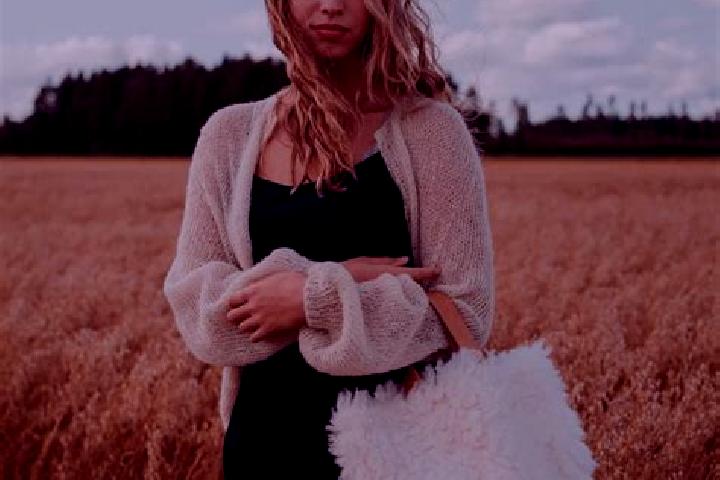 Addison, 22 — Escort in Poeytyae, Finland