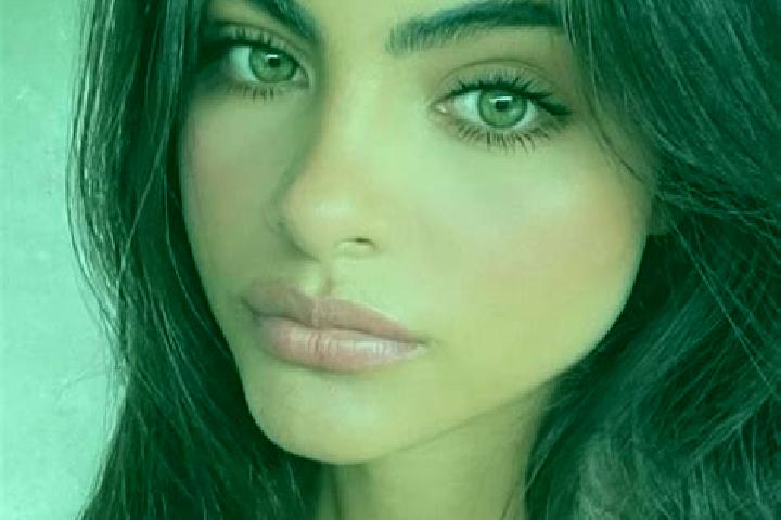 Addison, 23, a black dark-eyed european companion based in Nobile-Monguzzo. Offering BDSM, Duos, Fetish. Available for incall and outcall, day and evening da...