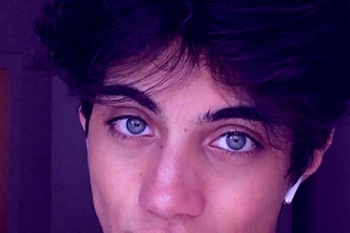 Addison, 23, a chestnut blue-eyed caucasian companion based in Capitol Hill. Offering Overnight, A-Level, Travel Companion, Prostate Massage. Available for i...