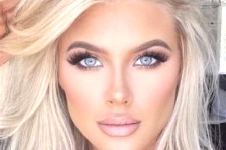 Addison, 23, a platinum blonde blue-eyed mixed companion based in Ciputih. Offering Duos, Prostate Massage, CIM, Dinner Date. Available for incall and outcal...