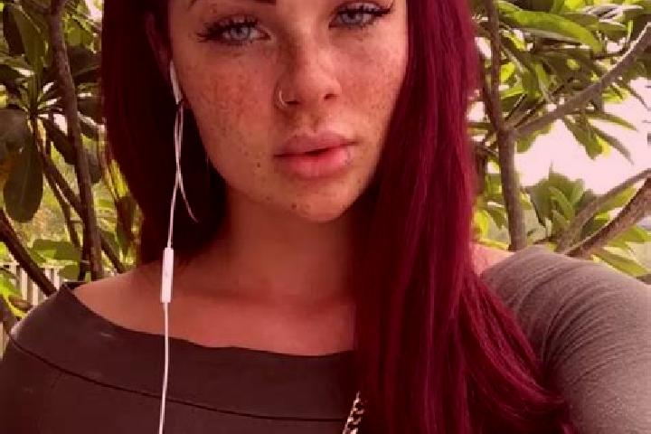 Addison, 23, a red green-eyed latina companion based in Goldfield. Offering 69, Party Girl, A-Level. Available for incall and outcall, day and evening dates.