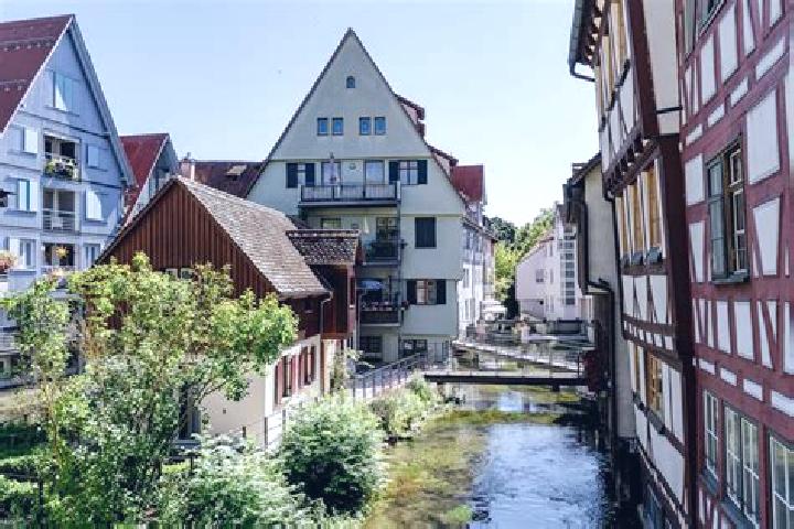 Addison, 23 — Escort in Erlabrunn, Germany