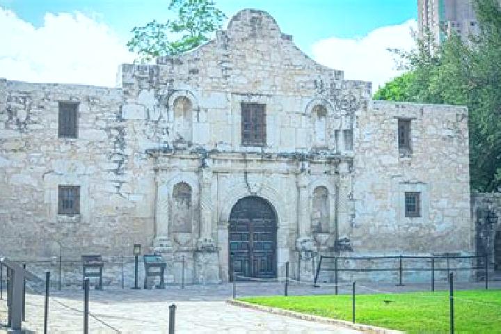Addison, 23 — Escort in Privada del Alamo, Mexico