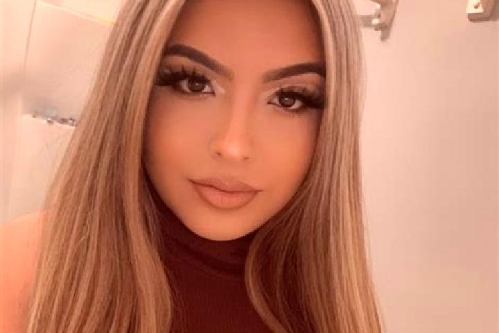 Addison, 24, a blonde amber-eyed latina companion based in Grezillac. Offering Overnight, GFE, Duos, Girlfriend Experience. Available for incall and outcall,...