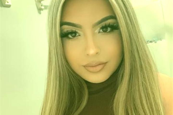 Addison, 24, a blonde amber-eyed latina companion based in Heidelberg. Offering Massage, GFE, Prostate Massage, Striptease. Available for incall and outcall,...