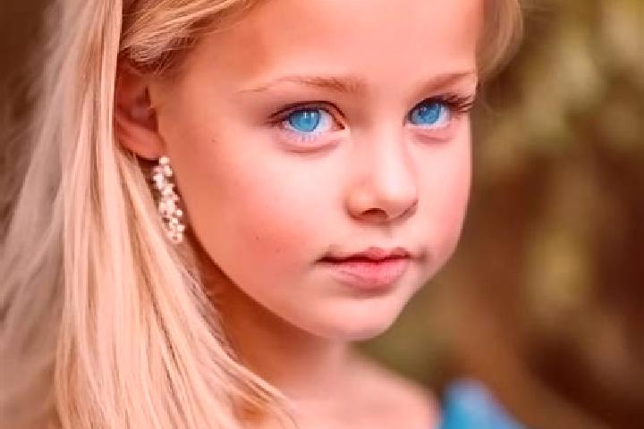 Addison, 24, a blonde blue-eyed middle eastern companion based in Daga. Offering Party Girl, Overnight, Fetish. Available for incall and outcall, day and eve...