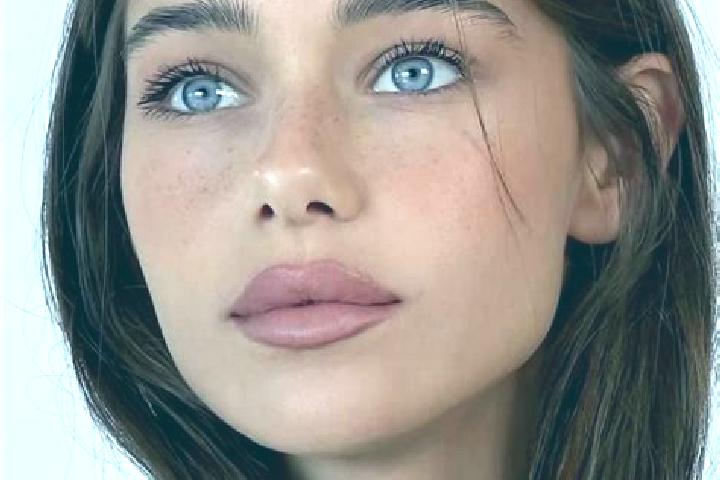 Addison, 24, a brunette grey-eyed mediterranean companion based in St James. Offering CIM, Prostate Massage, Deep French Kissing, OWO. Available for incall a...