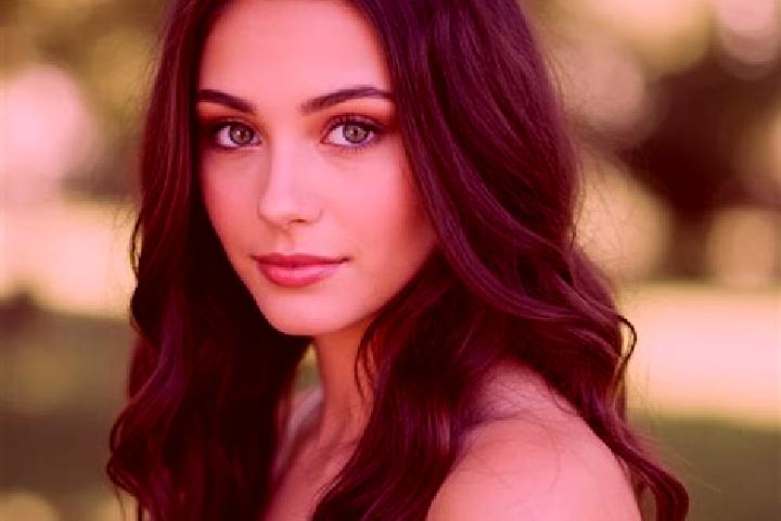 Addison, 24, a brunette hazel-eyed caucasian companion based in Beverst. Offering Overnight, Striptease, Party Girl. Available for incall and outcall, day an...