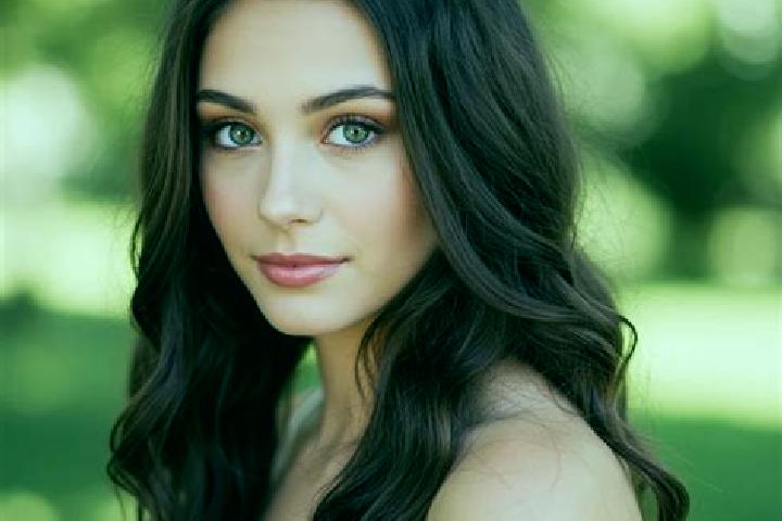 Addison, 24, a brunette hazel-eyed indian companion based in Loding. Offering Erotic Massage, Couples, Striptease. Available for incall and outcall, overnigh...