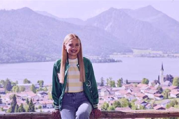 Addison, 24 — Escort in Hirschberg, Germany