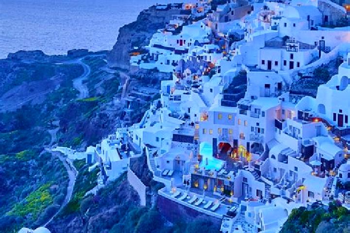 Addison, 25 — Escort in Chiliodendro, Greece