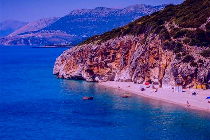 Addison, 25 — Escort in Grekan, Albania