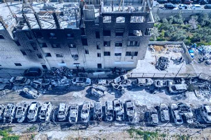 Addison, 25 — Escort in Huwara, Palestine
