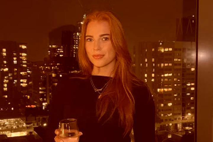Addison, 25 — Escort in Innaloo, Australia
