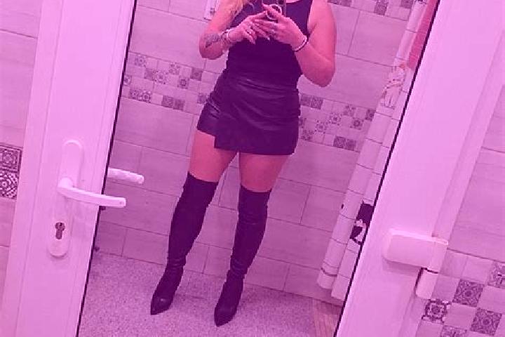 Addison, 25 — Escort in Lapus, Romania