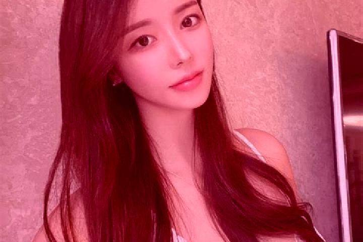 Addison, 25 — Escort in Meilisi, China