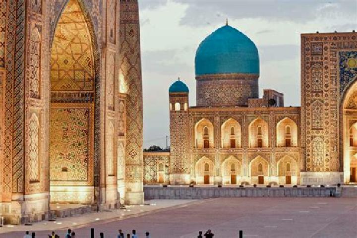 Addison, 25 — Escort in Oqoltin, Uzbekistan