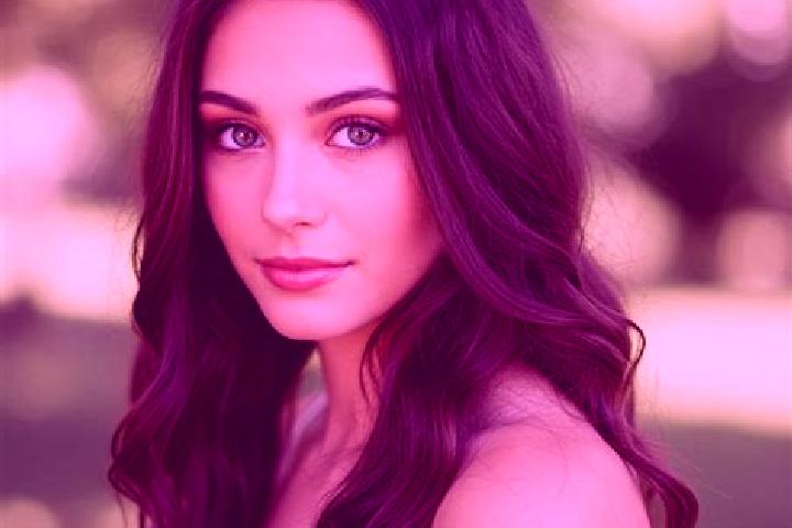 Addison, 26, a black hazel-eyed mixed companion based in Ivrinezu Mare. Offering CIM, Massage, 69, Couples. Available for incall and outcall, overnight booki...