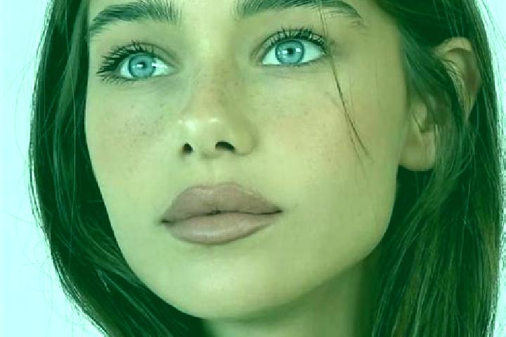 Addison, 26, a brunette brown-eyed european companion based in Gruissan. Offering Tantra, Massage, Striptease, Couples. Available for incall and outcall, day...