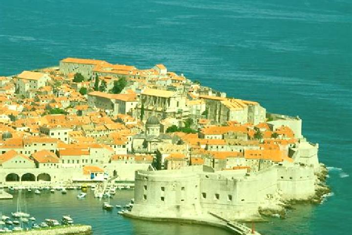 Addison, 26 — Escort in Bale, Croatia