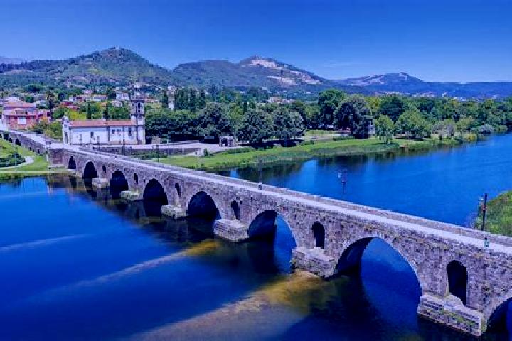 Addison, 26 — Escort in Ponte de Lima, Portugal