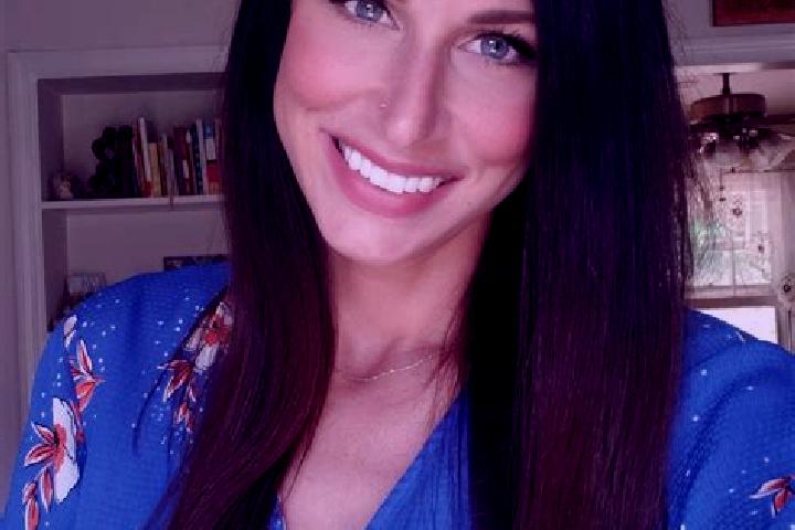 Addison, 26 — Escort in Sherrill, United States