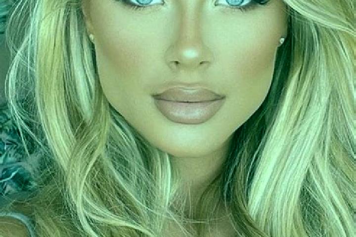 Addison, 27, a blonde hazel-eyed latina companion based in Tay Ninh. Offering Dinner Date, Massage, Roleplay, Party Girl. Available for incall and outcall, o...