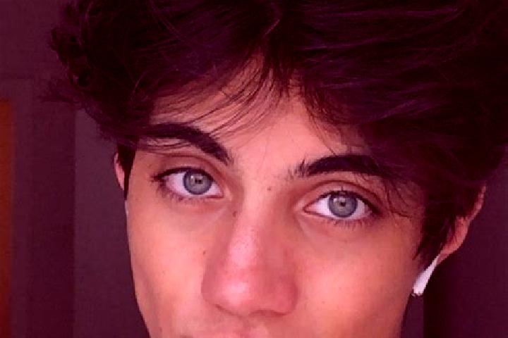 Addison, 27, a chestnut grey-eyed caucasian companion based in Dozza. Offering Massage, Couples, Prostate Massage, CIM, Erotic Massage. Available for incall ...