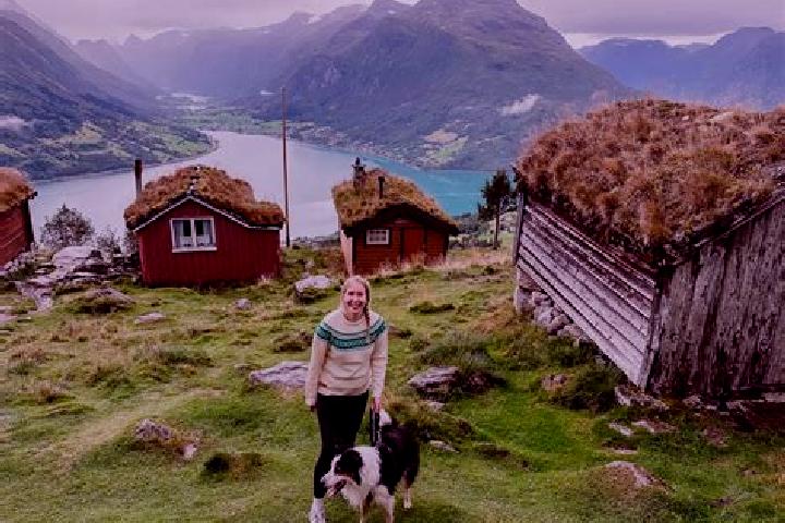 Addison, 27 — Escort in Bismo, Norway