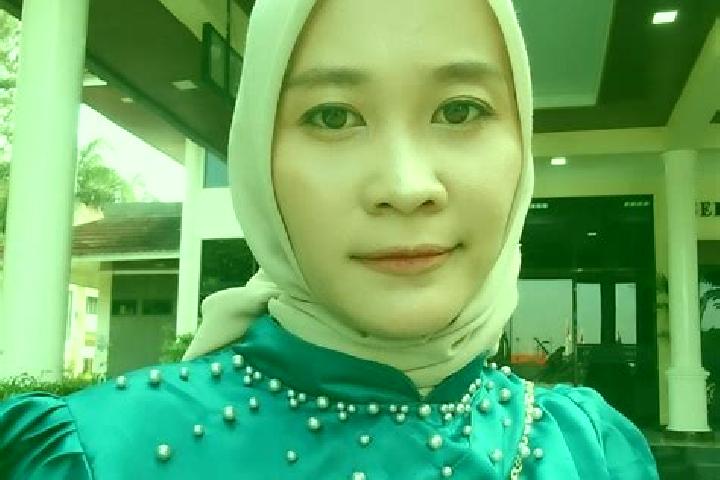Addison, 27 — Escort in Cimanggu Wetan, Indonesia