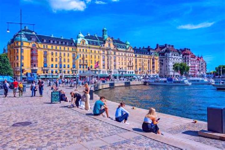 Addison, 27 — Escort in Eldsberga, Sweden