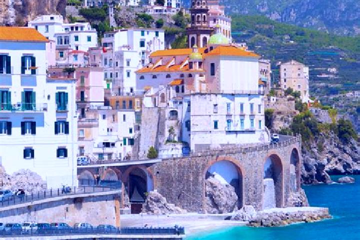 Addison, 27 — Escort in Rogeno, Italy