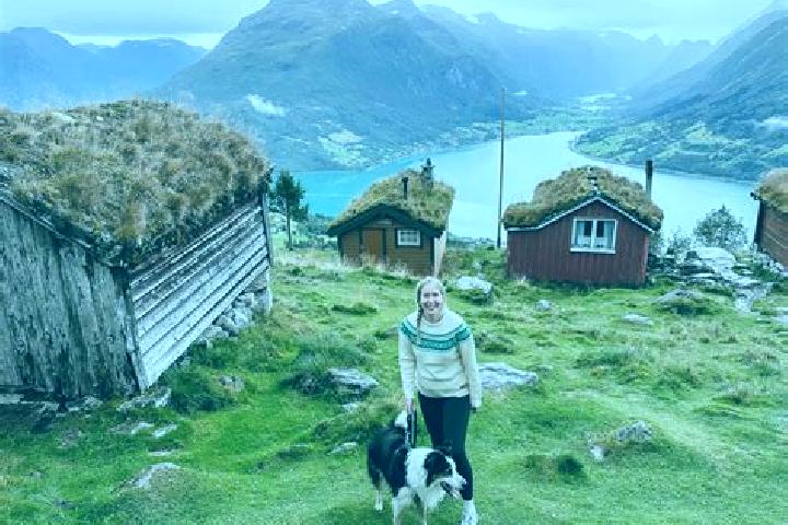 Addison, 27 — Escort in Royrvik, Norway