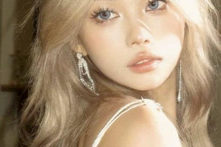Addison, 28, a blonde dark-eyed asian companion based in Utufua. Offering A-Level, Couples, Striptease, Party Girl. Available for incall and outcall, overnig...