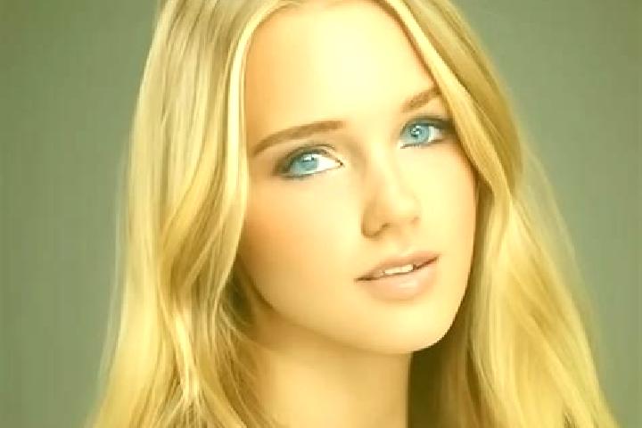 Addison, 28, a blonde grey-eyed mixed companion based in Ecouche. Offering Overnight, Massage, Roleplay, OWO, Travel Companion. Available for incall and outc...