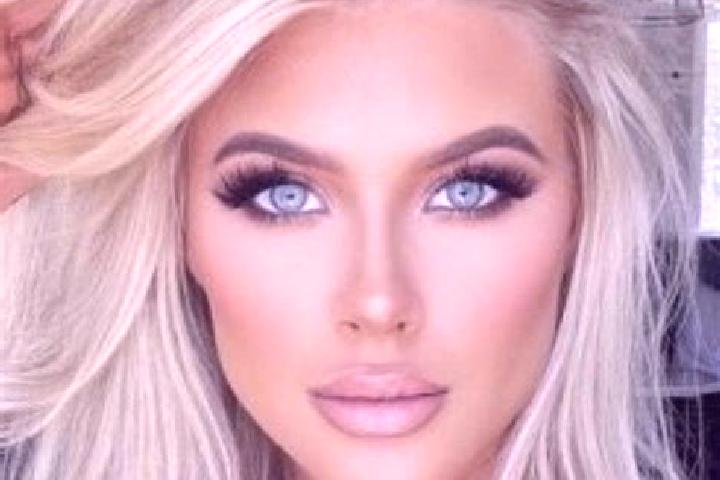 Addison, 28, a platinum blonde amber-eyed mixed companion based in Sanji. Offering OWO, BDSM, Travel Companion. Available for incall and outcall, day and eve...