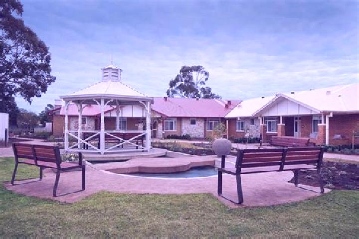 Addison, 28 — Escort in Daw Park, Australia