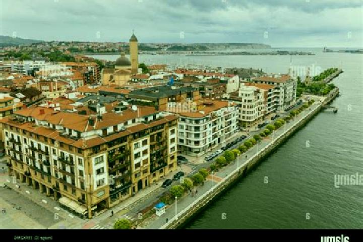 Addison, 28 — Escort in Getxo, Spain