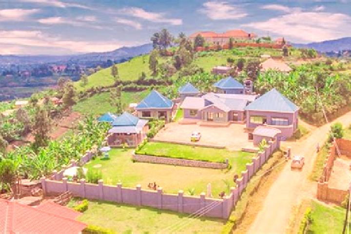 Addison, 28 — Escort in Kanungu, Uganda