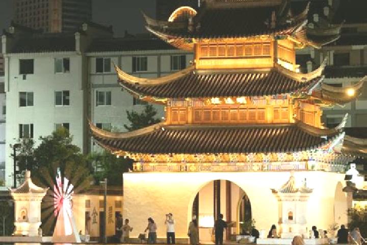 Addison, 28 — Escort in Nanjing, China