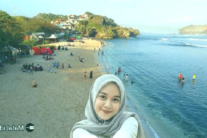Addison, 28 — Escort in Puteran Kidul, Indonesia