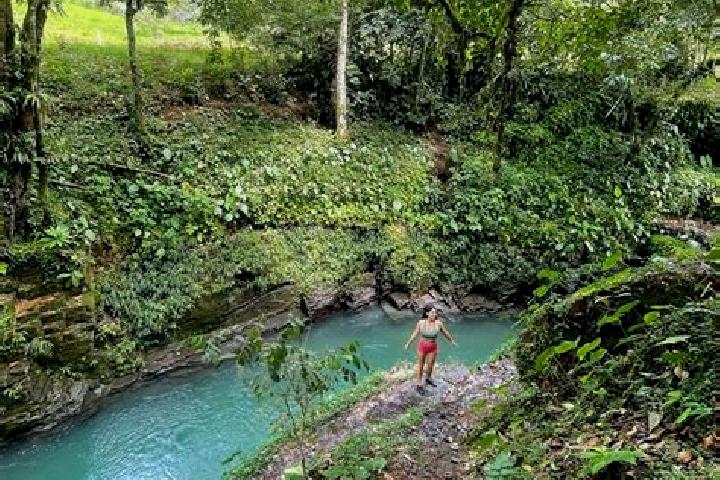 Addison, 29 — Escort in Gonzalo Pizarro, Ecuador