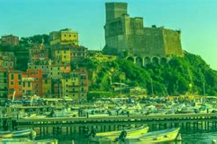 Addison, 29 — Escort in Lerici, Italy